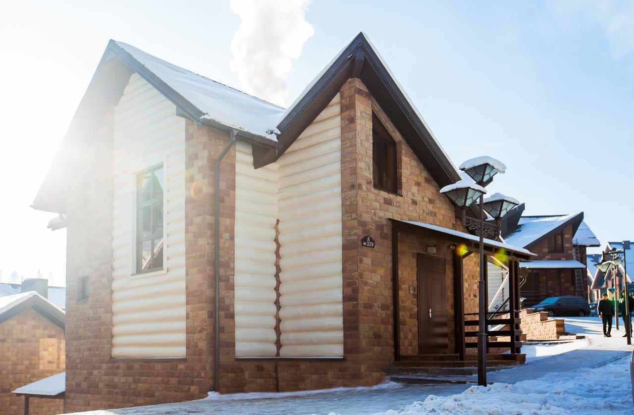 Westhills Cottage Town & Spa Bukovel Kültér fotó