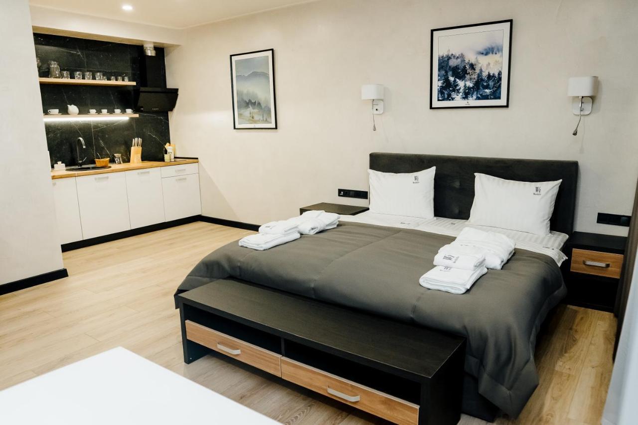 Westhills Cottage Town & Spa Bukovel Kültér fotó